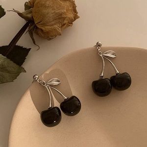 Black Cherry Drop Earrings